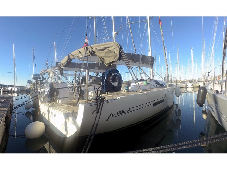 More 55 - Yacht Charter Sailica