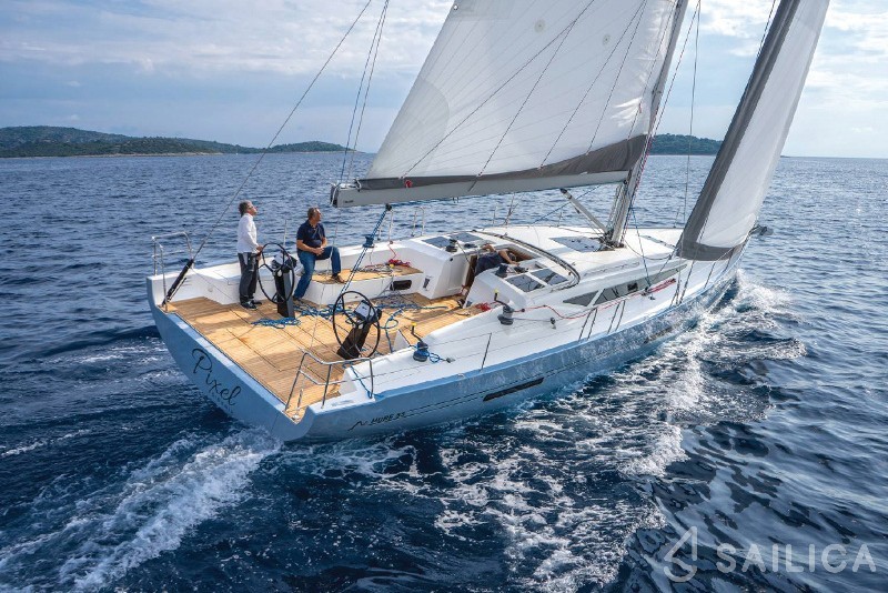 More 55 - Yacht Charter Sailica