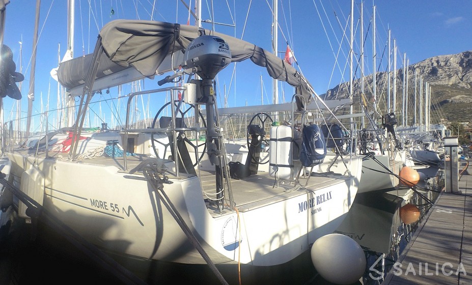 More 55 - Yacht Charter Sailica