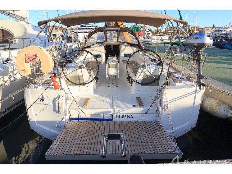 Sun Odyssey 349 - Yacht Charter Sailica