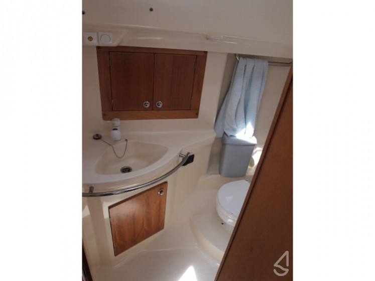 Elan 344 Impression - Yacht Charter Sailica