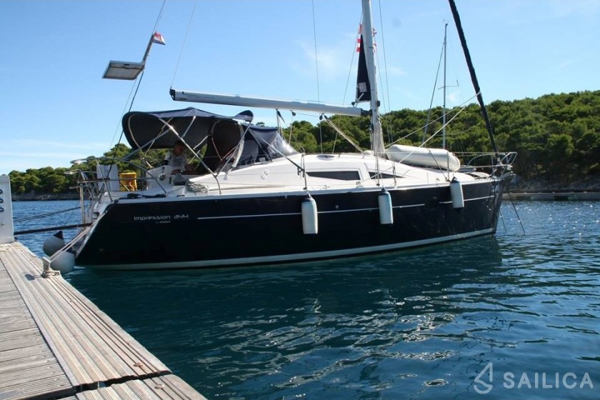 Elan 344 Impression - Yacht Charter Sailica