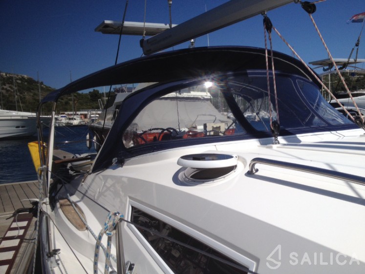 Elan 344 Impression - Yacht Charter Sailica
