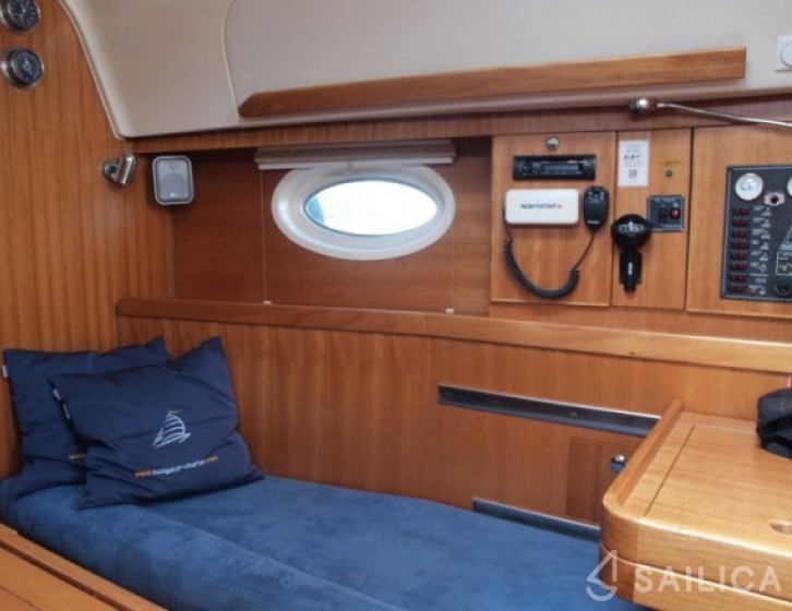 Elan 344 Impression - Yacht Charter Sailica