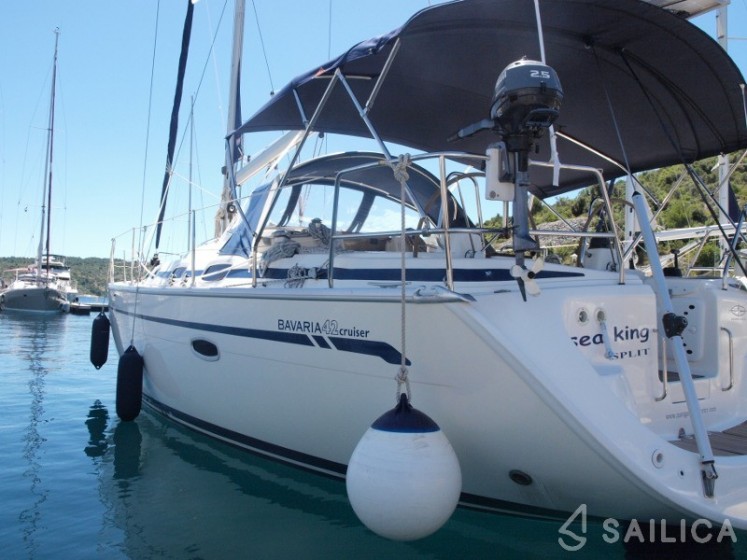 Bavaria 42 - Yacht Charter Sailica