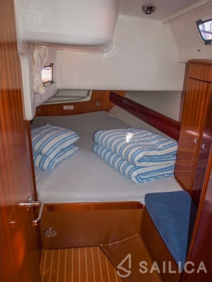 Bavaria 44 - Yacht Charter Sailica