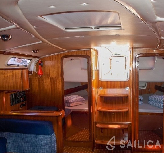 Bavaria 44 - Yacht Charter Sailica