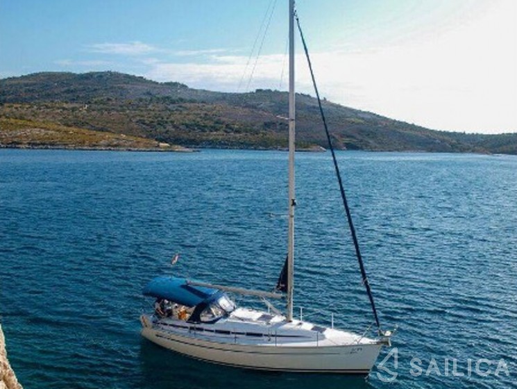 Bavaria 32 - Yacht Charter Sailica