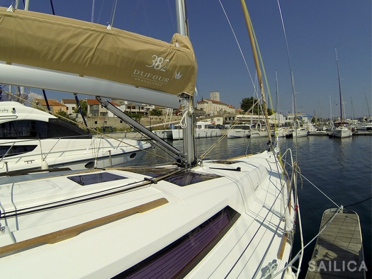 Dufour 382 Grand Large - Yacht Charter Sailica