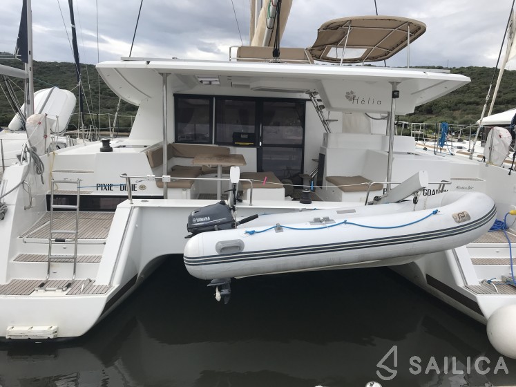 Helia 44 - Yacht Charter Sailica