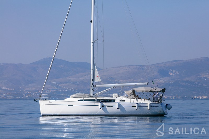 Bavaria 46 Cruiser - Yacht Charter Sailica