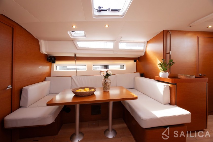 Sun Odyssey 490 - Yacht Charter Sailica