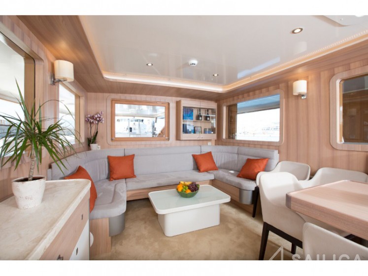 Sibari - Yacht Charter Sailica