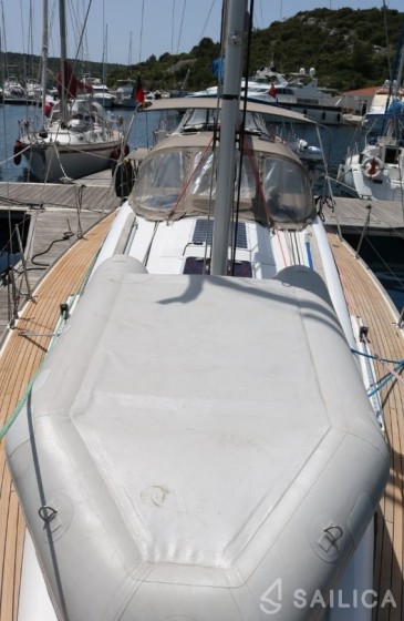 Sun Odyssey 33i - Yacht Charter Sailica