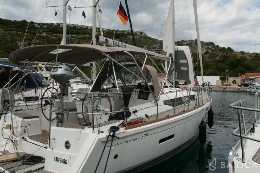 Sun Odyssey 379 - Yacht Charter Sailica