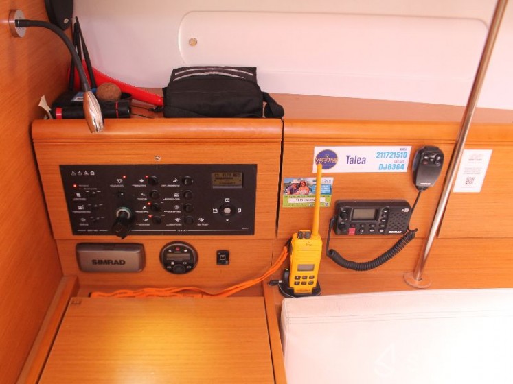 Sun Odyssey 379 - Yacht Charter Sailica