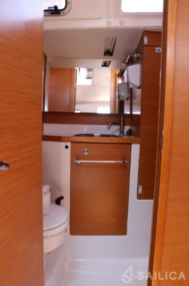 Sun Odyssey 379 - Yacht Charter Sailica
