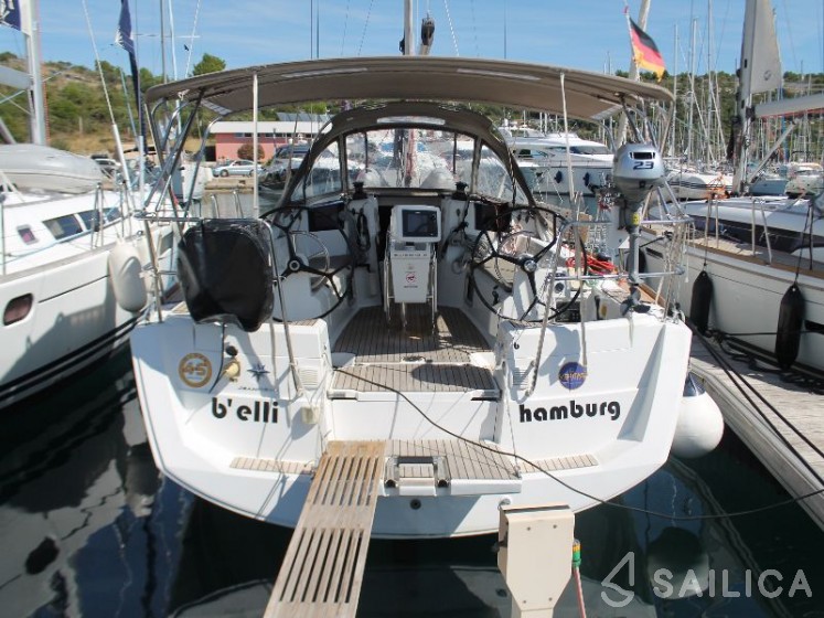 Sun Odyssey 379 - Yacht Charter Sailica