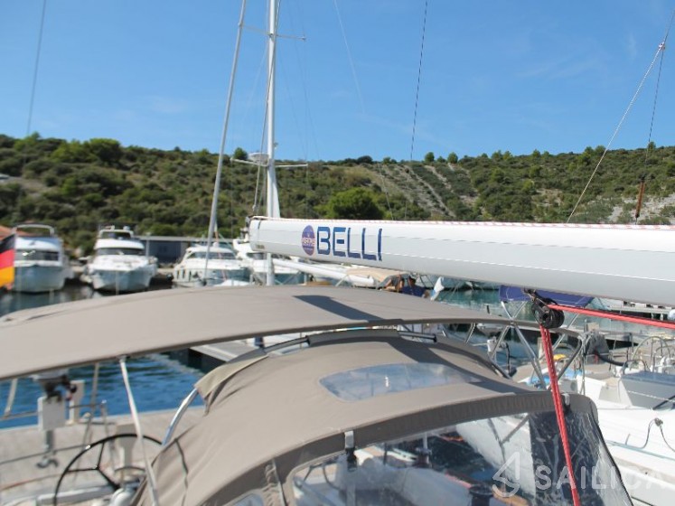 Sun Odyssey 379 - Yacht Charter Sailica
