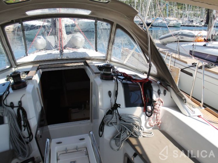 Sun Odyssey 379 - Yacht Charter Sailica