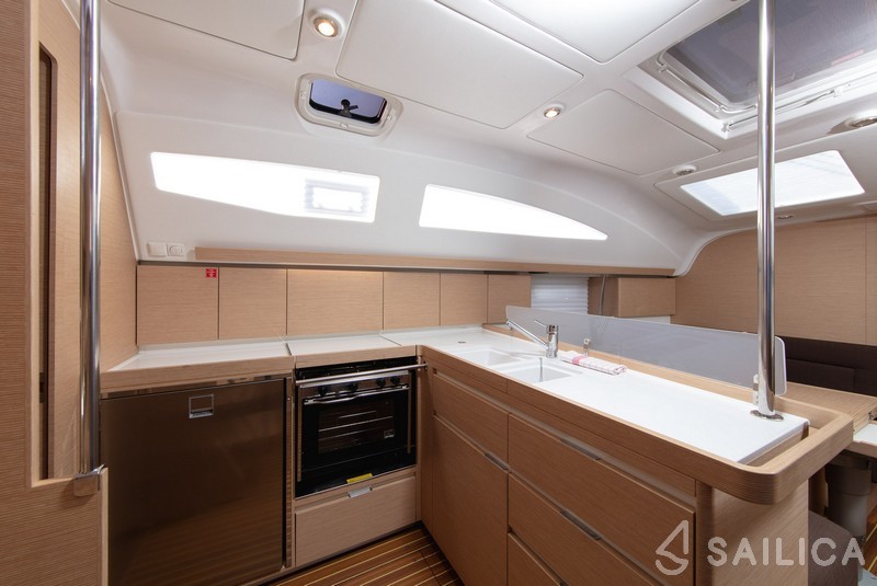 Elan 45 Impression - Yacht Charter Sailica