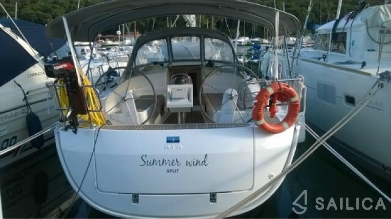 Bavaria 37 Cruiser - Yacht Charter Sailica