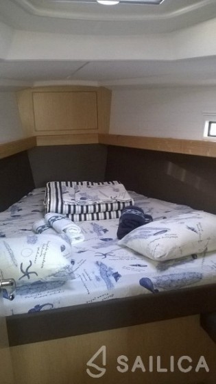 Bavaria 37 Cruiser - Yacht Charter Sailica
