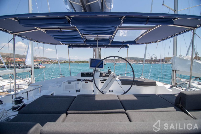 Lagoon 52F - Yacht Charter Sailica