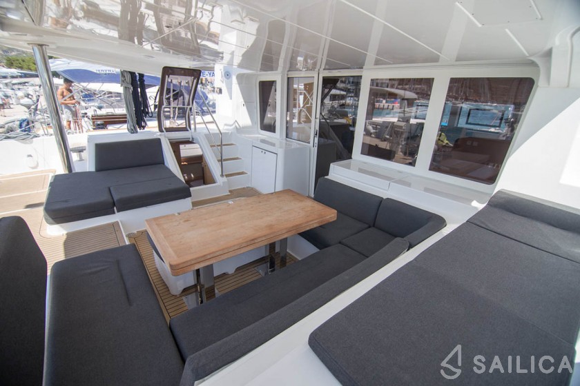 Lagoon 52F - Yacht Charter Sailica