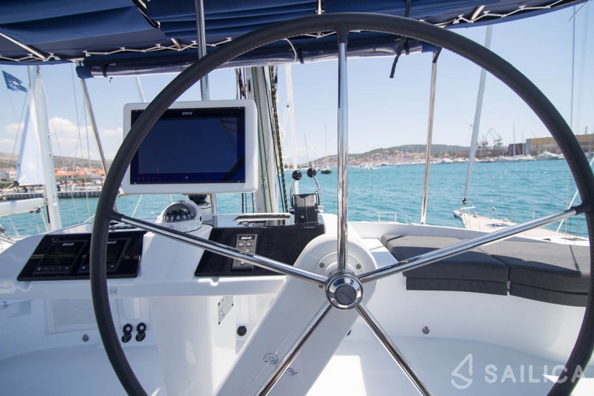 Lagoon 52F - Yacht Charter Sailica