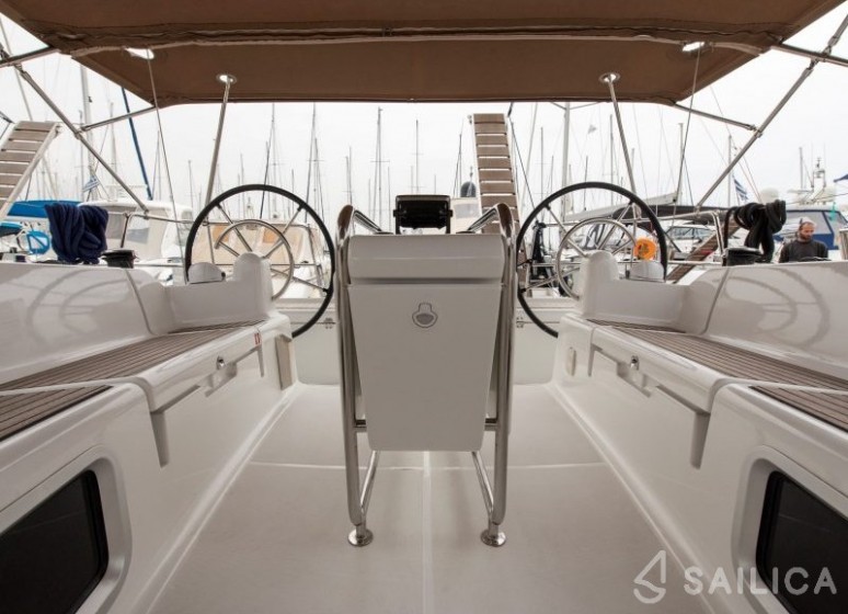 Sun Odyssey 439 - Yacht Charter Sailica