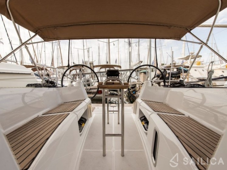 Sun Odyssey 349 - Yacht Charter Sailica