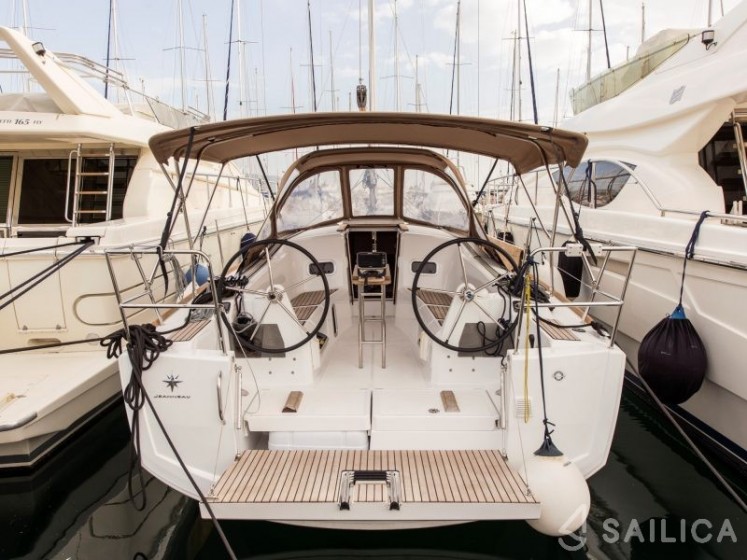 Sun Odyssey 349 - Yacht Charter Sailica