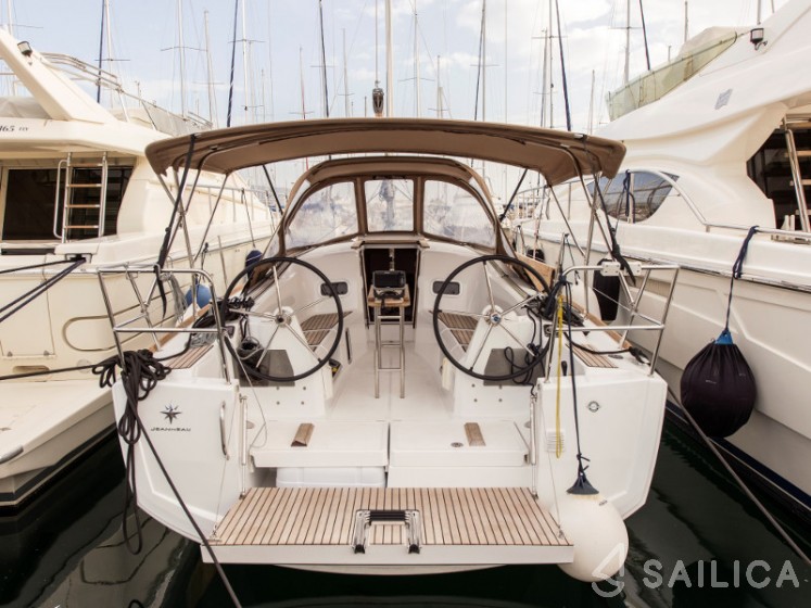 Sun Odyssey 349 - Yacht Charter Sailica