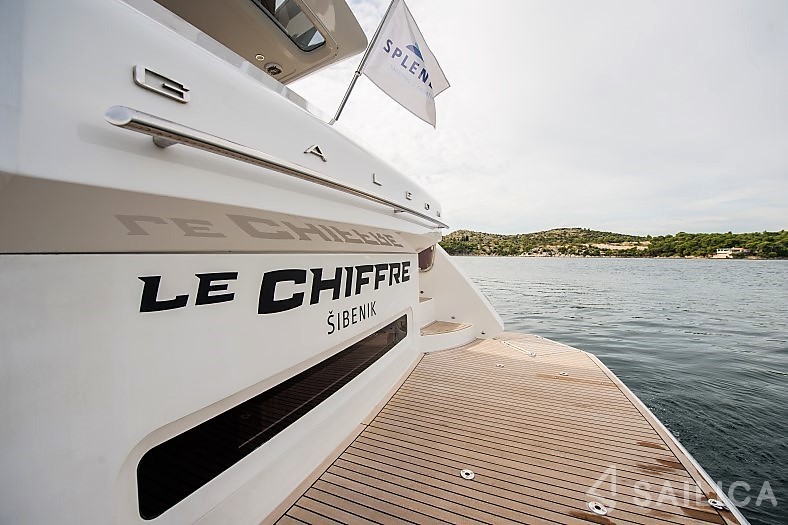 Galeon 640 Fly - Yacht Charter Sailica