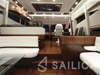 Galeon 640 Fly - Yacht Charter Sailica