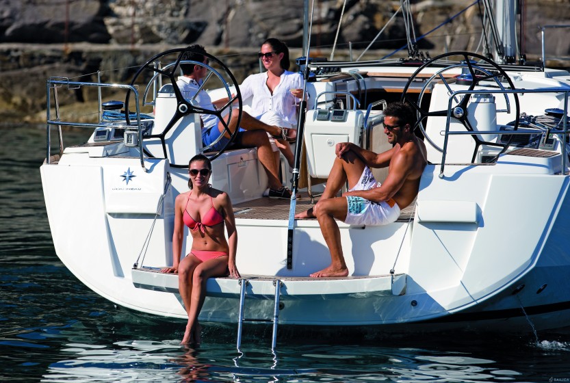 Sun Odyssey 519 - Yacht Charter Sailica