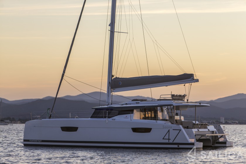 Saona 47 - Yacht Charter Sailica