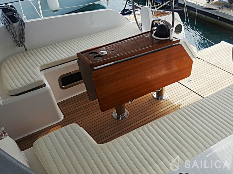 Bavaria 46 Cruiser - Yacht Charter Sailica