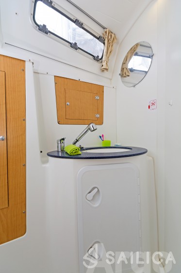 Cyclades 43.4 - Yacht Charter Sailica