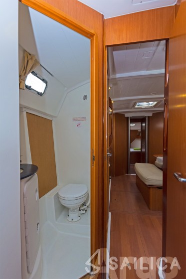 Cyclades 43.4 - Yacht Charter Sailica