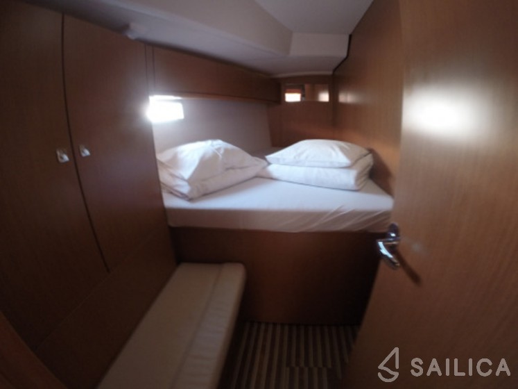 Bavaria 46 Cruiser - Yacht Charter Sailica