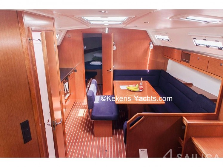 Bavaria 40 Cruiser - Yacht Charter Sailica