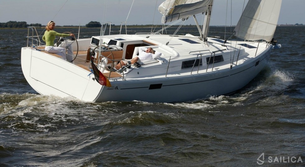 Hanse 385 - Yacht Charter Sailica