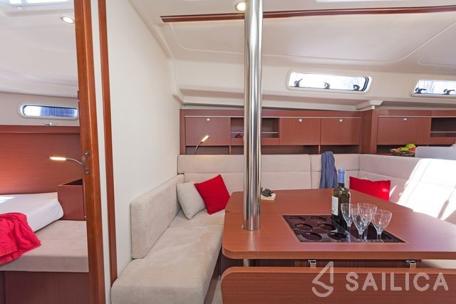 Hanse 385 - Yacht Charter Sailica