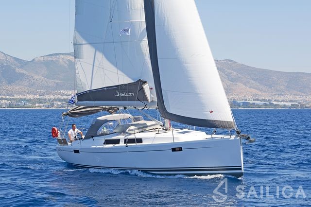 Hanse 385 - Yacht Charter Sailica