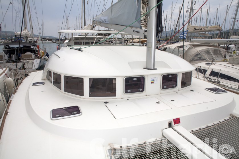 Lagoon 380 - Yacht Charter Sailica