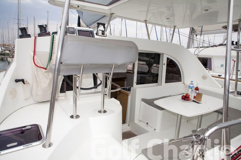 Lagoon 380 - Yacht Charter Sailica
