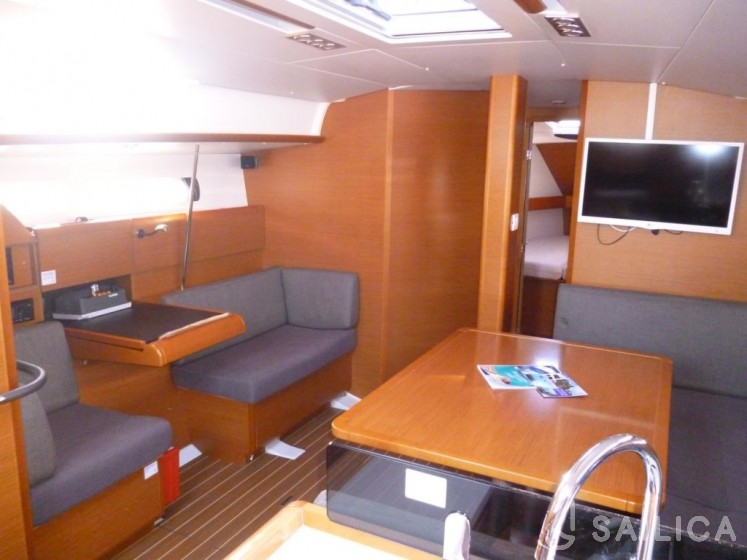 Sun Odyssey 439 - Yacht Charter Sailica