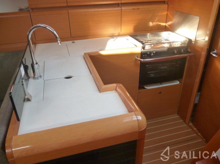 Sun Odyssey 439 - Yacht Charter Sailica